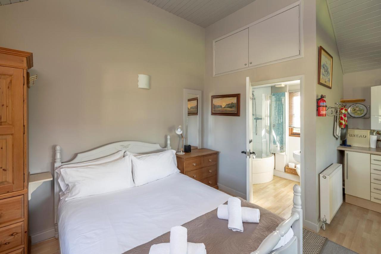 Beautiful Cottage With Stunning Views In Box Box  Eksteriør billede